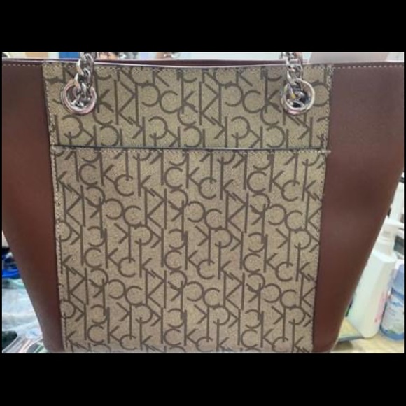 Brand New Calvin Klein tote - Picture 2 of 3
